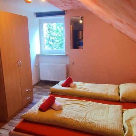 Alb Rooms, Zimmer Auf Der Schwaebischen Alb Oberlenningen Kültér fotó