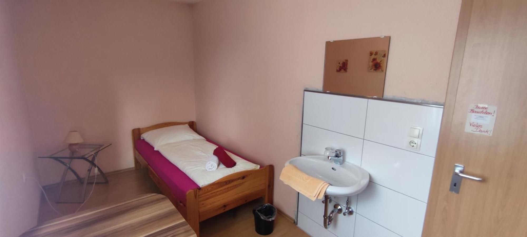 Alb Rooms, Zimmer Auf Der Schwaebischen Alb Oberlenningen Kültér fotó